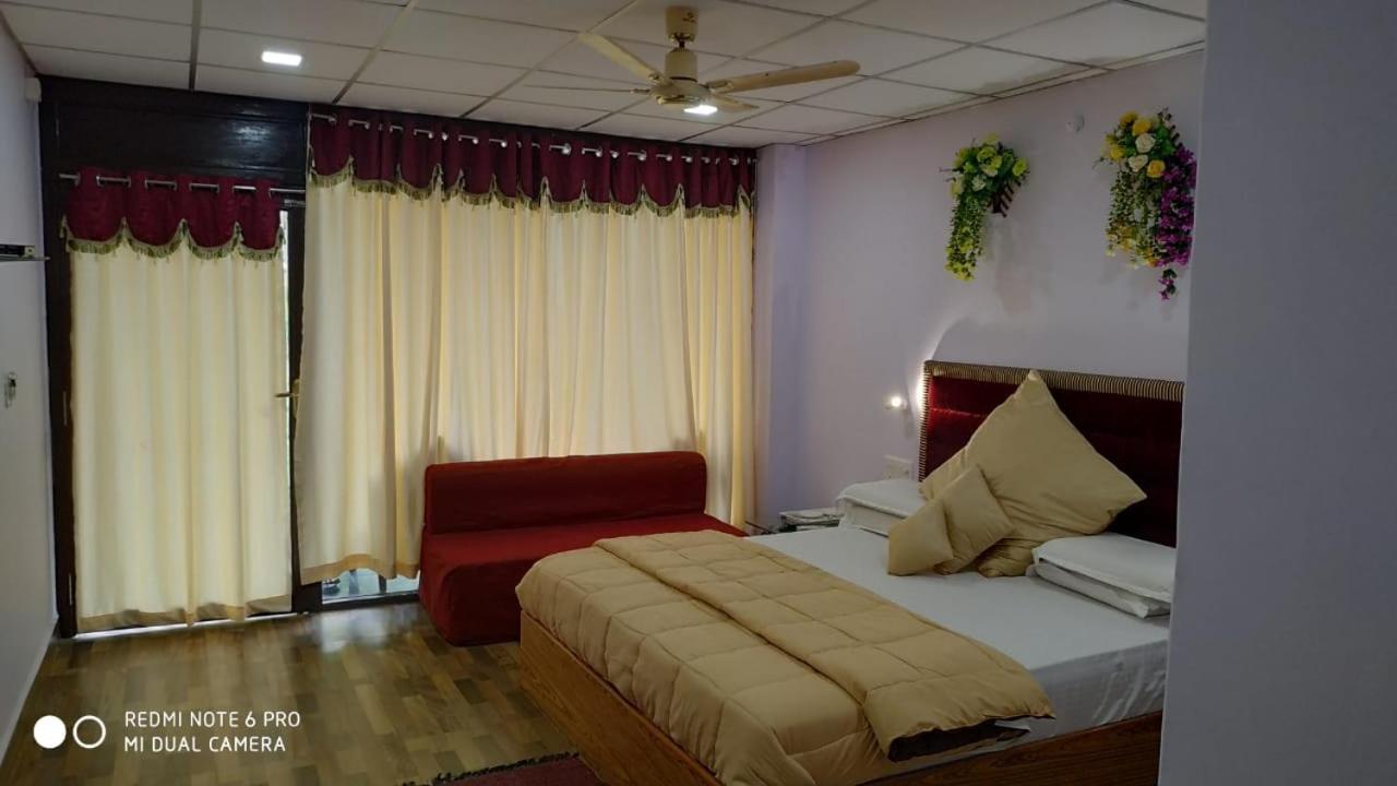 Coconhuts Beach Resort Lakshmanpur Luaran gambar