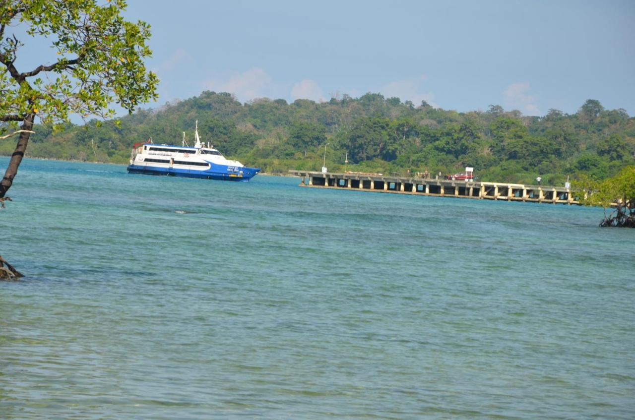 Coconhuts Beach Resort Lakshmanpur Luaran gambar