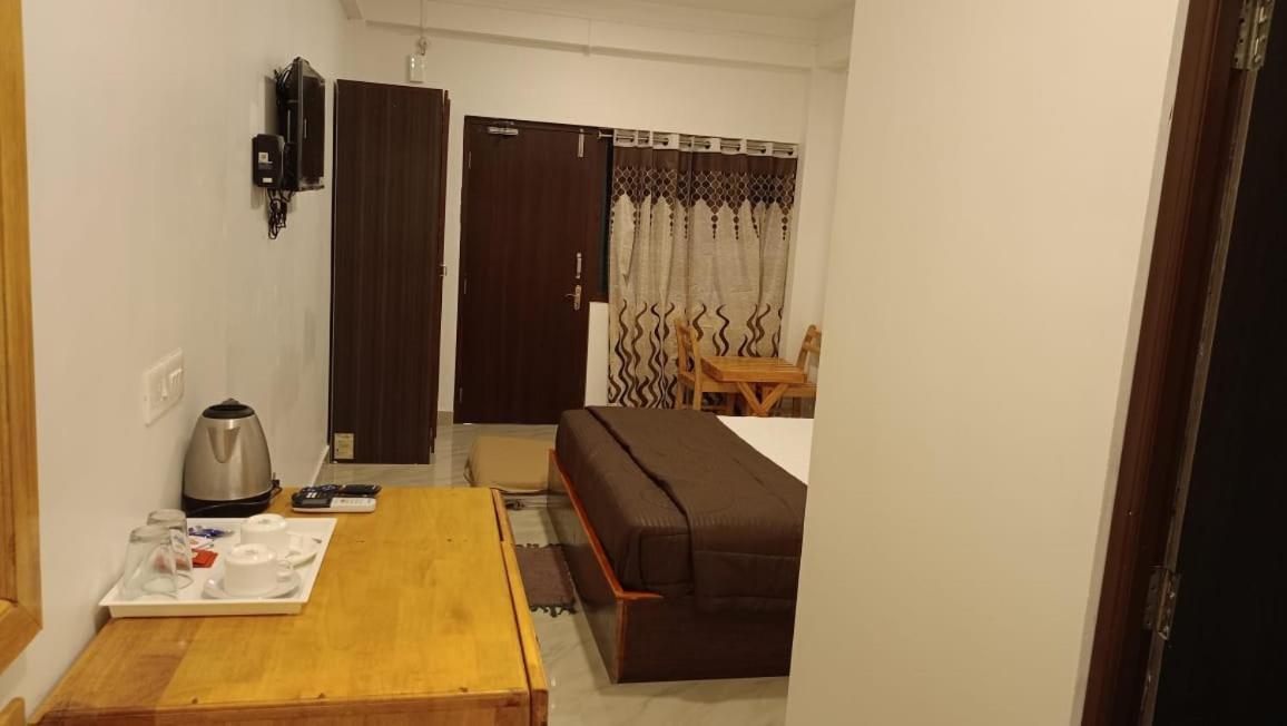 Coconhuts Beach Resort Lakshmanpur Luaran gambar