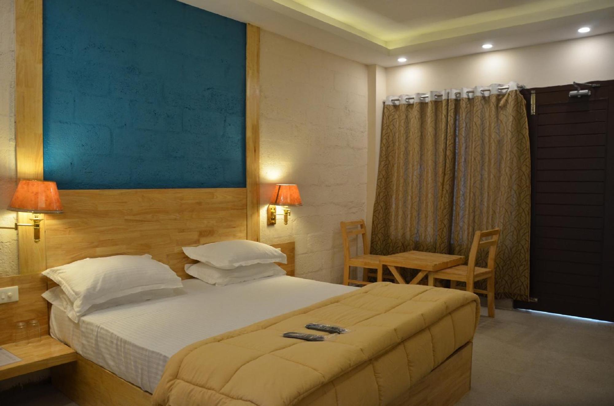 Coconhuts Beach Resort Lakshmanpur Luaran gambar