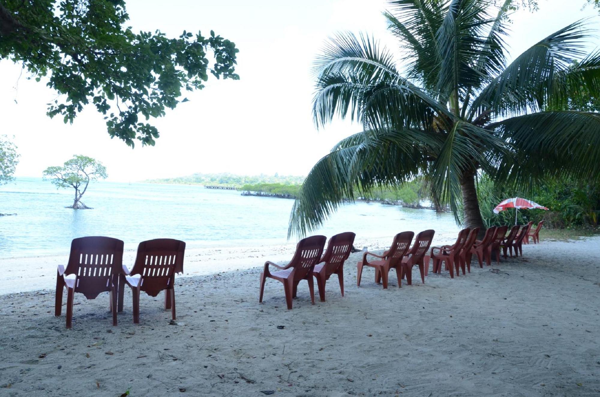 Coconhuts Beach Resort Lakshmanpur Luaran gambar